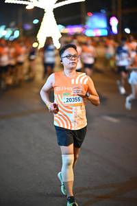 BIB: 
                            <button type="button" onclick="openModal(23175499)" class="btn btn-primary btn-sm float-right btn-popup" data-toggle="modal" data-target=".modal-high-quality">
                        <i class="fas fa-shopping-cart"></i> Add to Cart
                    </button>
                                            <button type="button" onclick="isThisMe(23175499, true)" class="btn btn-success btn-sm float-right btn-popup btn-isme hidden" data-toggle="tooltip" data-placement="bottom" title="นี่คือรูปของคุณใช่ไหม คลิกที่นี่เพื่อเอาเข้าอัลบั้ม">
                        <i class="fas fa-plus"></i> Add to album
                    </button>
                    <button type="button" onclick="isThisMe(23175499, false)" class="btn btn-warning btn-sm float-right btn-popup btn-isnotme hidden">
                        <i class="fas fa-ban"></i> Remove from album
                    </button>